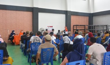 Penyaluran BST di Kantor Pos Pekanbaru Terapkan '3M'