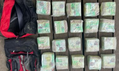 Polda Riau Gagalkan Penyelundupan 20 Kg Sabu dari Malaysia