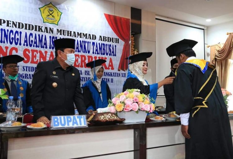 35 Lulusan STAI Tuanku Tambusai Diwisuda