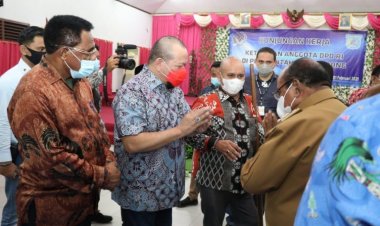 Ketua DPD RI Siap Dukung Pembangunan Sorong