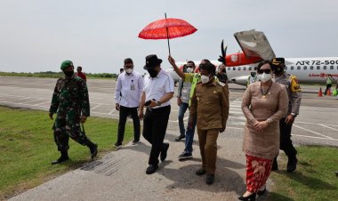 Penerbangan Perdana Kupang-Alor Diluncurkan, Ketua DPD RI Berharap Konektivitas NTT Makin Lancar
