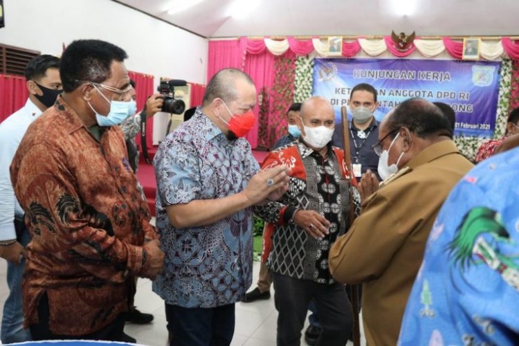 Ketua DPD RI Siap Dukung Pembangunan Sorong