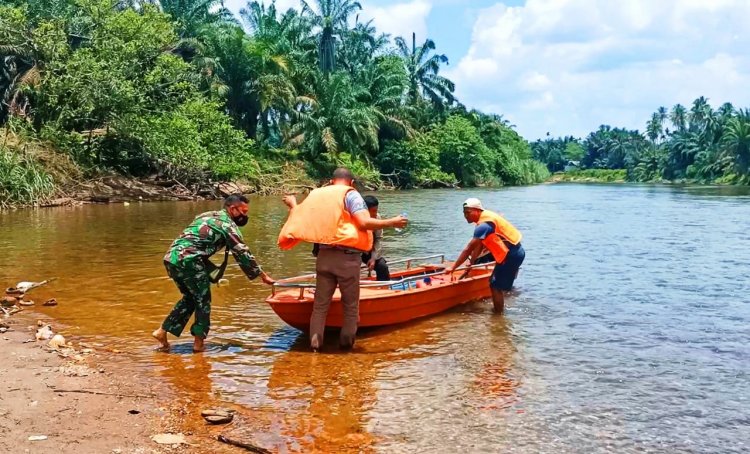 Hanyut Terbawa Arus Sungai Batang Lubuh, Seorang Bocah Belum Ditemukan