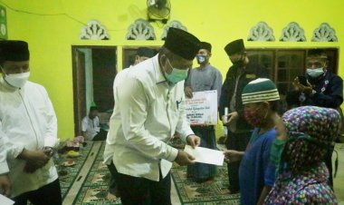 Mengawali Safari Ramadan, Bupati Siak Santuni Anak Yatim dan Bantuan untuk Masjid Baiturrahman
