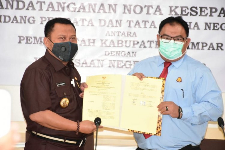 Pemda Kampar dan Kejari Kampar Tandatangani MoU Pengolahan Aset.