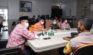 Bupati Siak Alfedri Pimpin Rakor Penanggulangan Penyebaran Covid-19 Jelang Idul Fitri