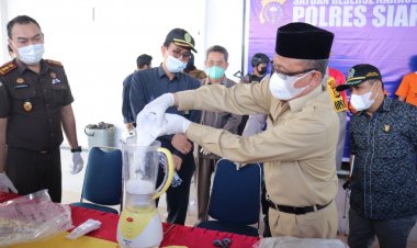 Sekdakab Siak Ajak Masyarakat Cegah Penyalahgunaan Narkoba  