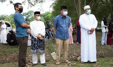 Bupati Siak Tinjau Penyembelihan Hewan Qurban