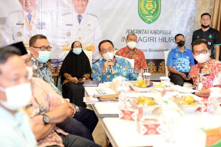 Wardan Pimpin Rapat Evaluasi Progres Pendataan Keluarga