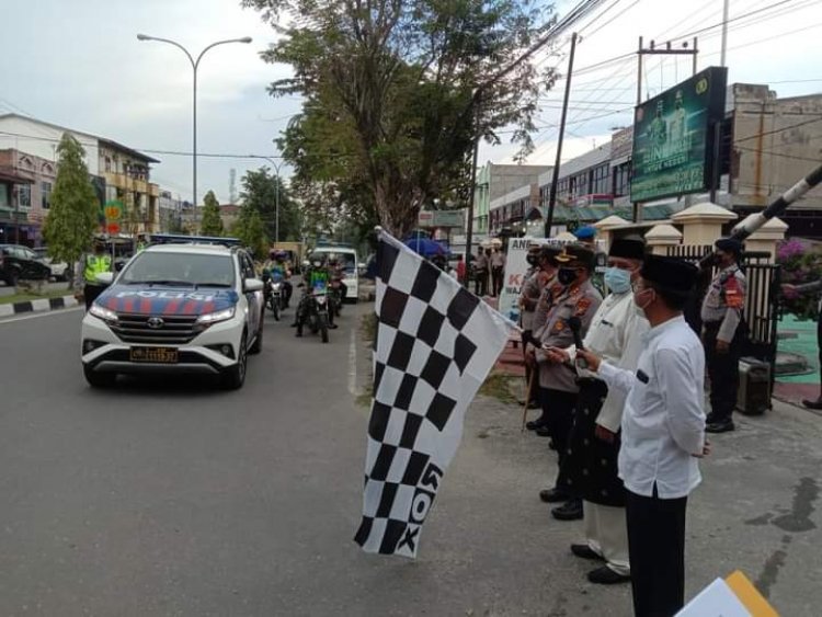 Bupati Siak Lepas Pasukan Pendistribusian Bansos Serentak TNI-Polri di Kecamatan Tualang