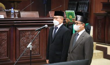 Pimpinan DPD RI Lantik Anggota PAW