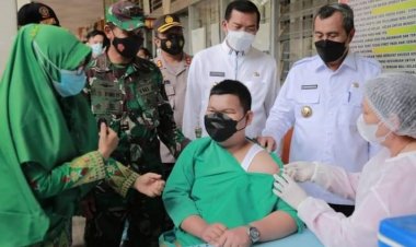 21 Ribu Pelajar Pekanbaru Sudah Divaksin, PTM Terbatas Masih Aman