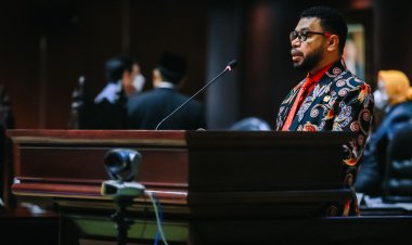Senator Filep Wamafma Pertanyakan, Kemampuan Ras Melanesia Maju di Pilpres 2024