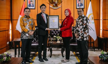 Jialyka Maharani Dianugerahi Rekor Muri Sebagai Anggota DPD RI dan MPR RI Termuda Sepanjang Sejarah