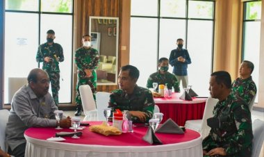 Wakil Ketua DPD RI Bahas Geostrategi Maluku dengan Pangdam Pattimura
