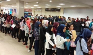 BUMN Hingga Instansi Pendidikan Negeri Buka Lowongan Kerja, Ada Buat Lulusan SMA!