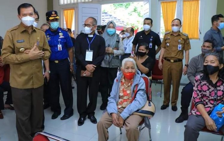 Fokus Vaksinasi Lansia, Pemko Pekanbaru Tekad Turun ke Level I
