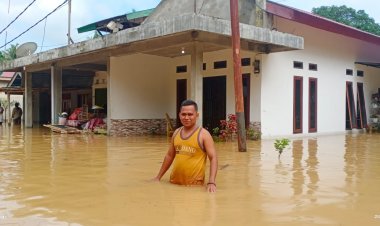Riau dapat Kiriman Banjir Bandang Sumut