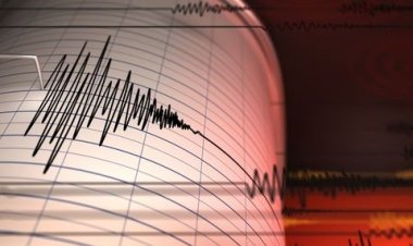 Gempa M 7,3 Guncang Laut Banda, Terasa hingga Sorong dan Australia