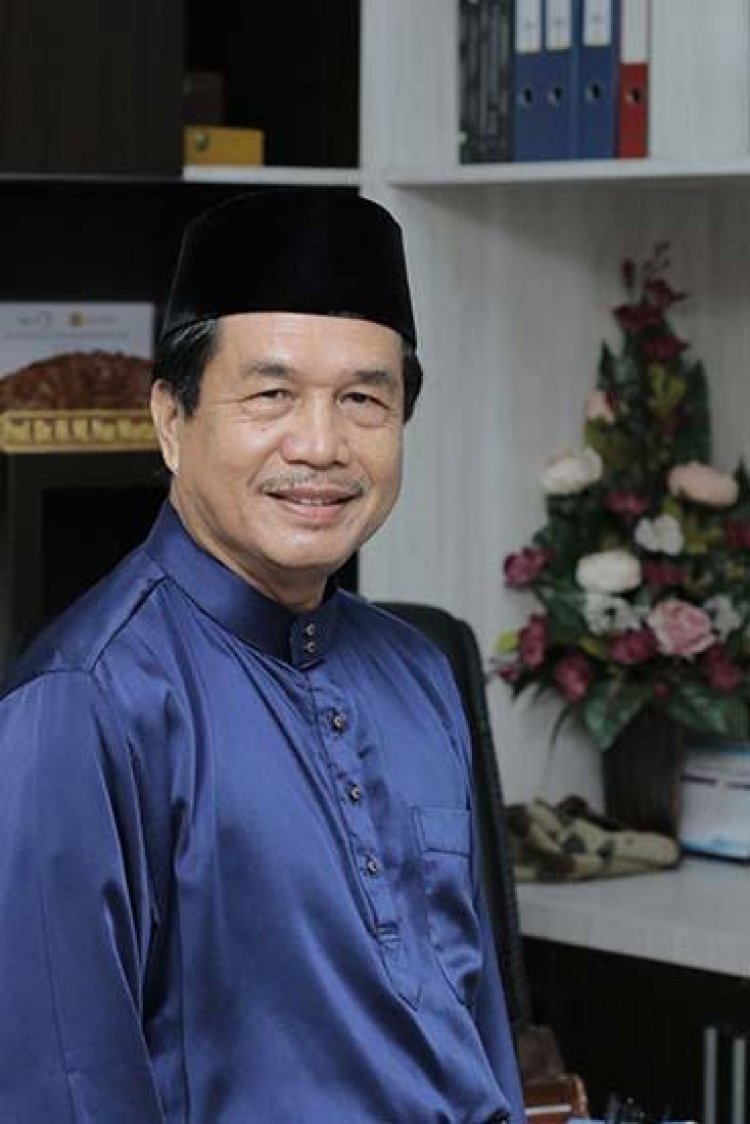 Syafri Harto Dinonaktifkan, Wakil Rektor UNRI Ditunjuk Jadi Plh Dekan FISIP