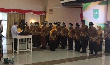 Dilantik, Pengurus PWRI Diharapkan Bantu Percepatan Pembangunan Riau