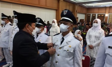 Bupati Rokan Hulu Lantik 19 Kades Baru dan 3 Kades PAW