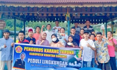 Peduli Kebersihan Tempat-tempat Wisata, Karang Taruna Kuansing Bagikan Tong Sampah Gratis