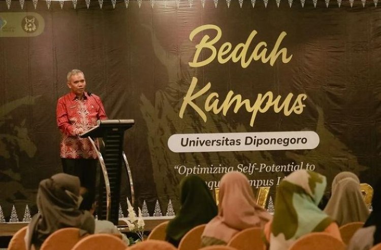 Komitmen Tingkatkan SDM, Pemprov Riau Tebar Beasiswa untuk 8.484 Mahasiswa