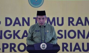 Kadisdik Riau  Sebut PTM Terbatas Dihentikan Sementara Sampai 21 Februari