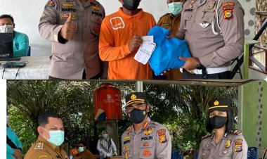 Kabid Humas Polda Riau Bagikan Paket Sembako Pada Peserta Vaksinasi di Tambusai Utara