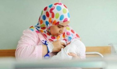 Hukum Berpuasa Ramadan bagi Ibu Hamil dan Menyusui