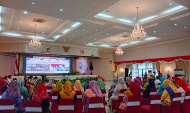 Peringatatan Hari Kartini, Perempuan Riau Diminta Aktif Dalam Pembangunan Nasional
