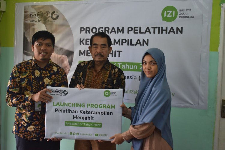 Tingkatkan Keterampilan SDM, IZI Riau Gelar Pelatihan Menjahit