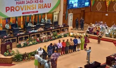 Hari Jadi Provinsi Riau ke-65, 12 Tokoh Pejuang Raih Penghargaan dari Pemprov Riau