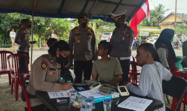 1.029 Masyarakat Divaksin di Gerai Vaksin Merdeka Polres Inhu