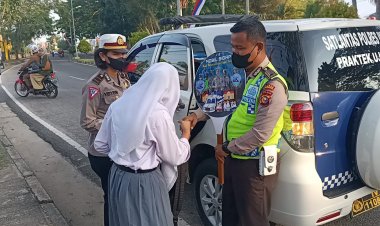 Mobil Sigap Satlantas Polres Inhu Makin Diminati, Layani Pelajar dan Lansia