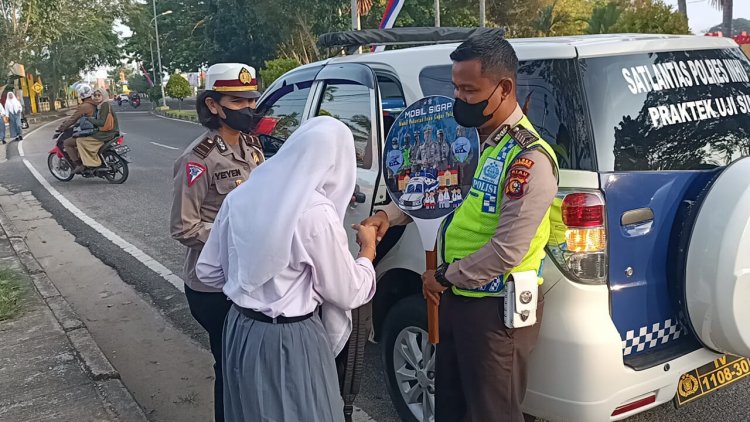 Mobil Sigap Satlantas Polres Inhu Makin Diminati, Layani Pelajar dan Lansia