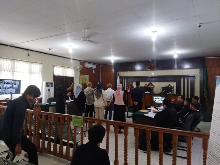 Saksi Dugaan Korupsi BJB Cabang Pekanbaru Akui Hanya Terima Laporan Audit, Kuasa Hukum Kecewa