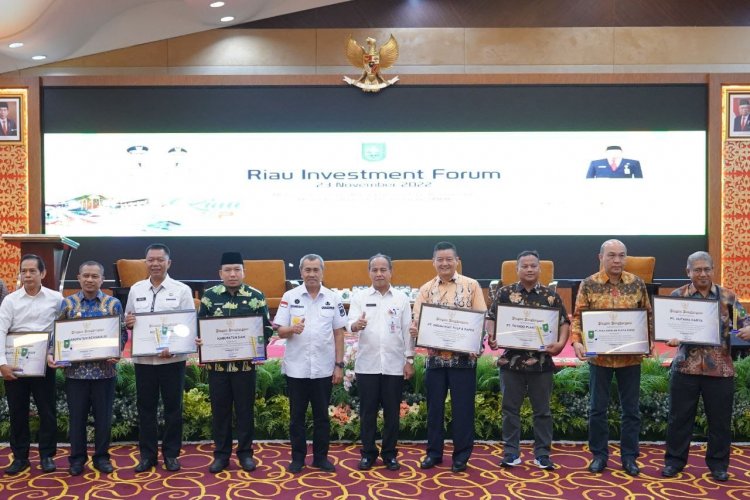 Pemkab Siak Raih Investment Award 2022 Riau