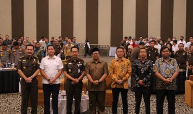 Bawaslu Riau Rapat Koordinasi Perkuat Kerjasama dan Sinergitas Sentra Gakkumdu Pemilu 2024