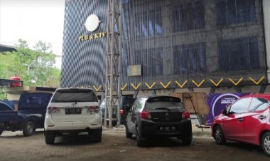 Pub & KTV Joker Poker Hanya Boleh Buka Untuk Usaha Karaoke