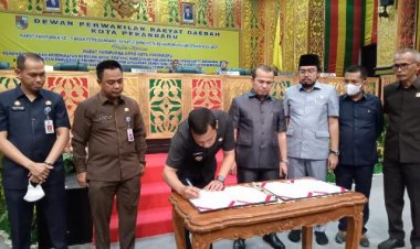 Melalui Rapat Paripurna, DPRD Pekanbaru Teken MoU APBD-P 2022