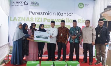 LAZNAS IZI  Riau Resmikan Kantor Baru Sekaligus Penyaluran Sembako untuk Dhuafa