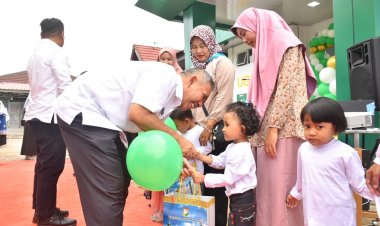 Presiden Jokowi Puji Kampar dalam Penurunan Stunting Saat Buka Rakernas Bangga Kencana