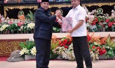 Syafaruddin Poti Pimpin Rapat Paripurna, Ranperda Hasil Pengelolaan Kekayaan Daerah Yang Dipisahkan Pedomani UU Nomor 1 Tahun 2022