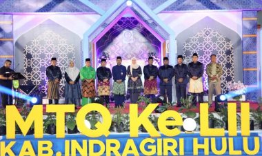 Bupati Inhu Rezita Meylani Yopi Nyalakan Sirene Pembukaan MTQ LII Kabupaten Indragiri Hulu