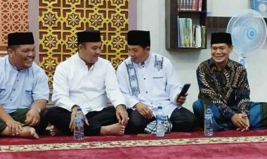 Hadiri Isra Miraj di Perumahan Permata Fatikha, Ketua DPRD Kampar Dicurhati Masalah Highway