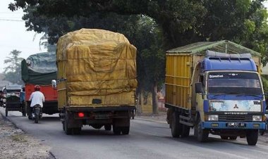 Truk Besar Dilarang Melintas Di Pekanbaru Selama 5 Hari Libur Lebaran