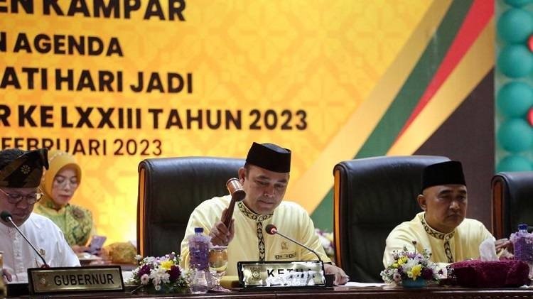 Paripurna Istimewa HUT Ke-73 Kabupaten Kampar, M Faisal Ajak Wujudkan Ekosistem Pembangunan yang Berkeadilan