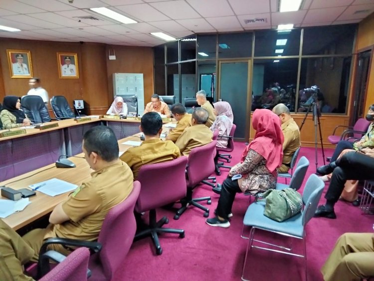 Atasi Kekurangan Daya Tampung PPDB, Disdik dan DPRD Riau Akan Konsultasi ke Kemendikbud Soal Zonasi